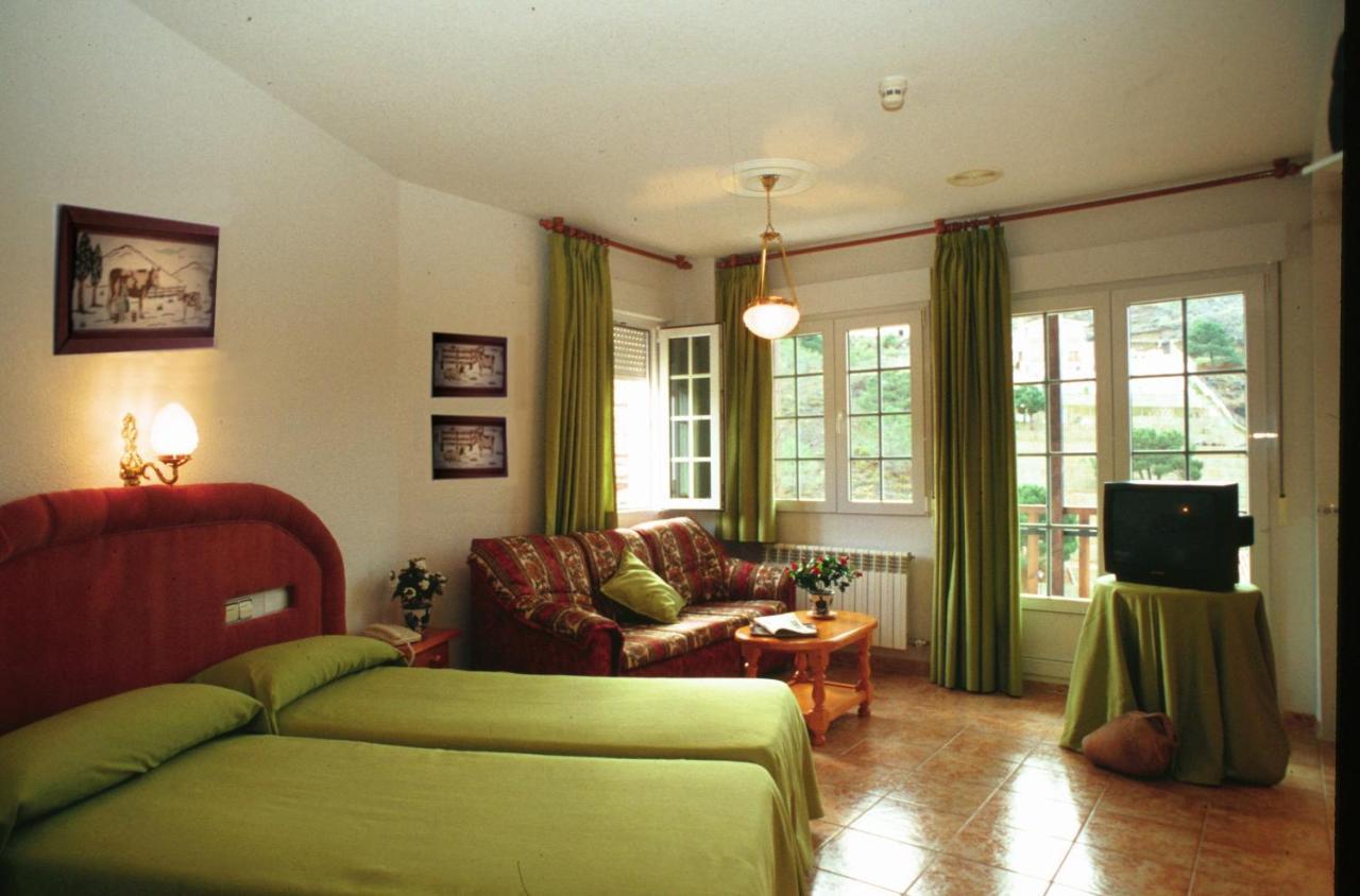 Apartamentos Turisticos Cumbres Verdes ラ・スビア エクステリア 写真
